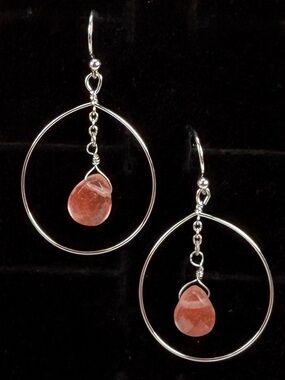 Vintage Silvertone and Pink lightweight pierced Earrings